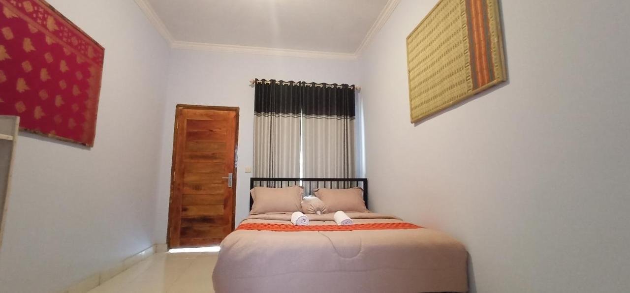 Elisa Homestay Areguling Kuta  Экстерьер фото